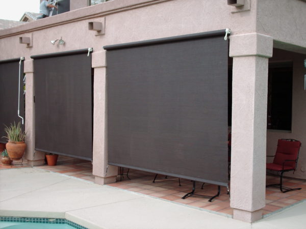 Patio Roll-Up Screen